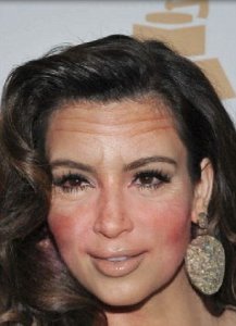 article-2259693-16D5B1AC000005DC-675_306x423