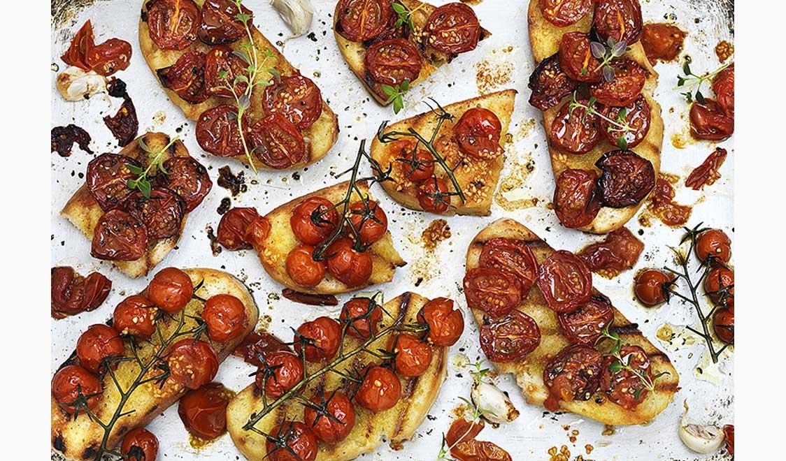 best-food-photos-2014-at-pink-lady-exhibition-bruschetta